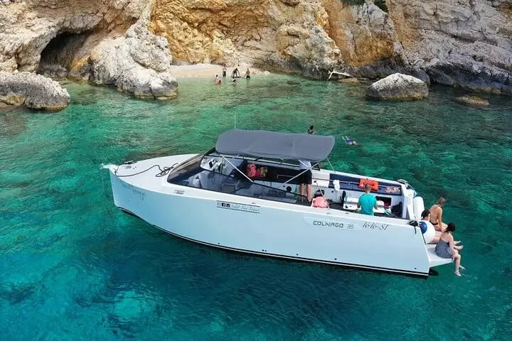 Hidden bay as a swimming destination on the Blue Cave tour from Split